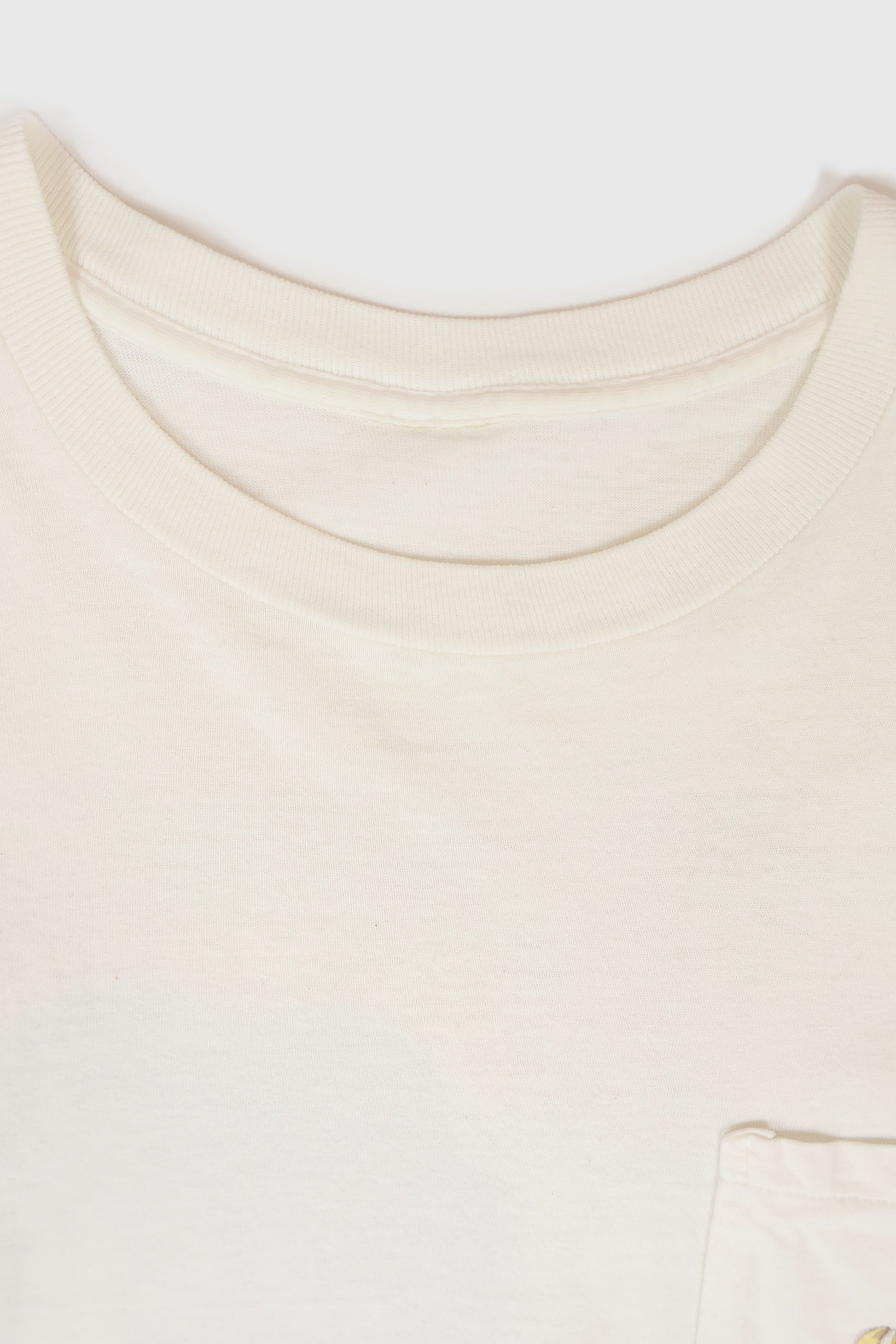 Vintage Banana Republic Travel Clothing Kangaroo Tee Image 3