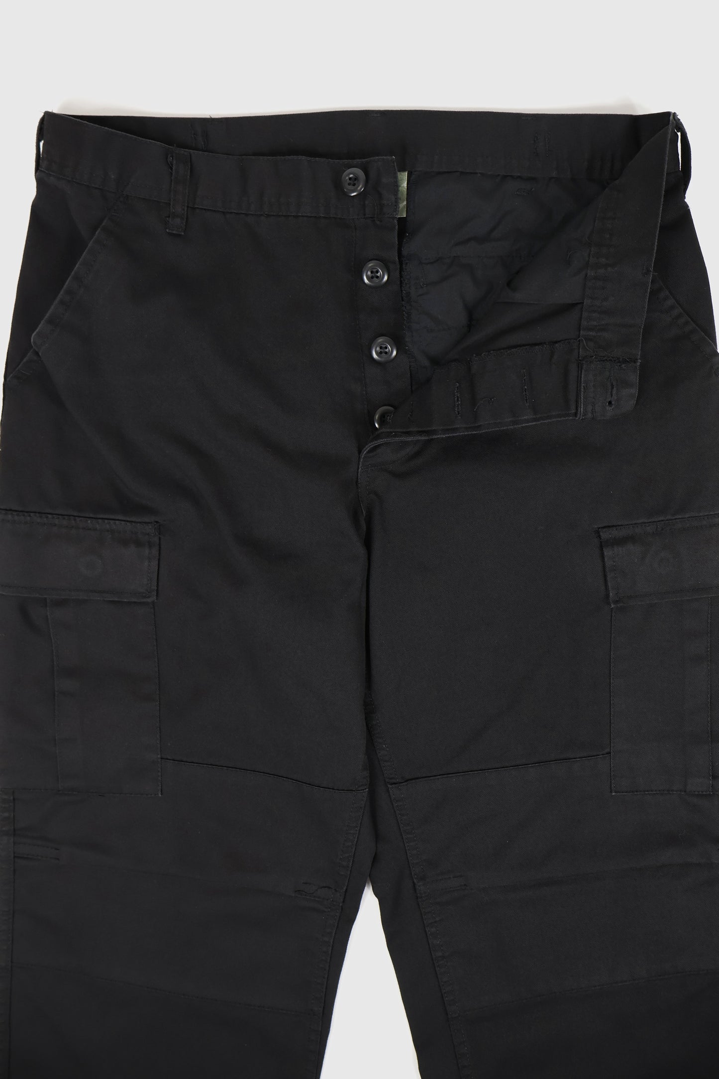 Vintage Black Utility Cargo Pants 01 Image 3