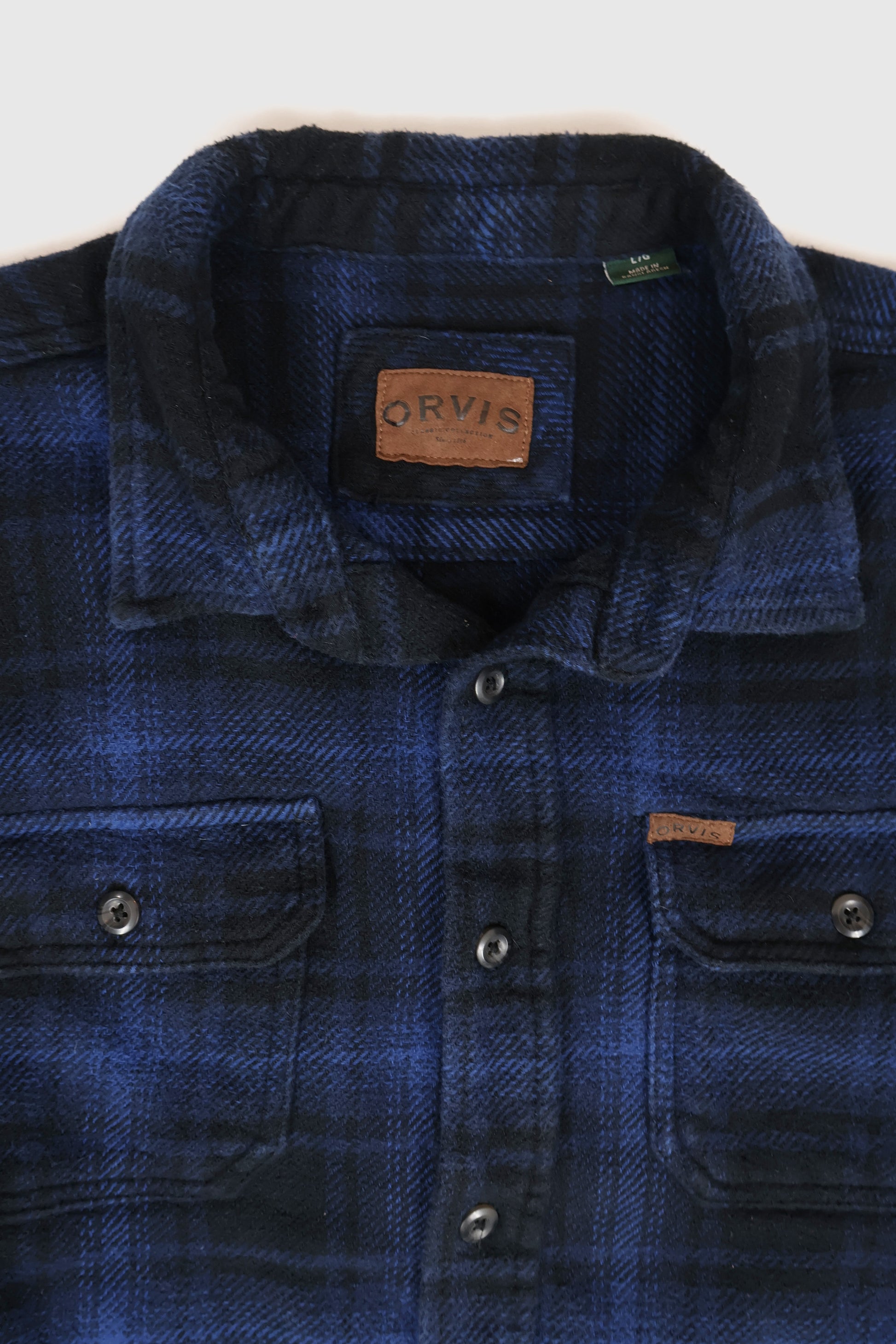 Vintage Orvis Heavyweight Button-Down Shirt Image 2