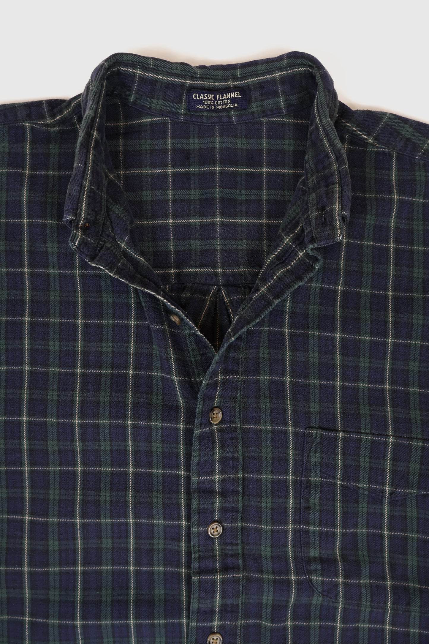 Vintage Plaid Button-Down Shirt Image 2