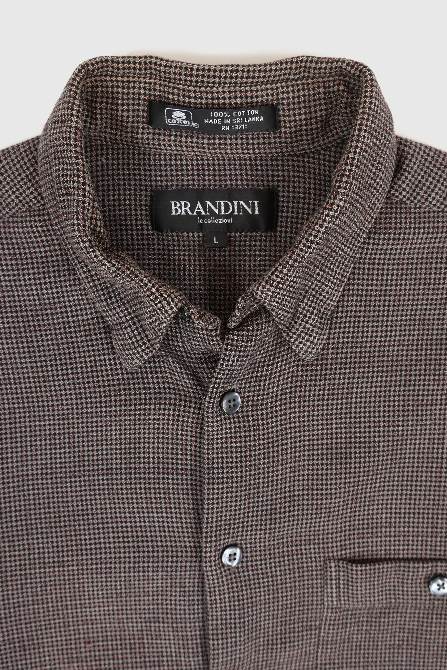 Vintage Button-Down Shirt Image 2