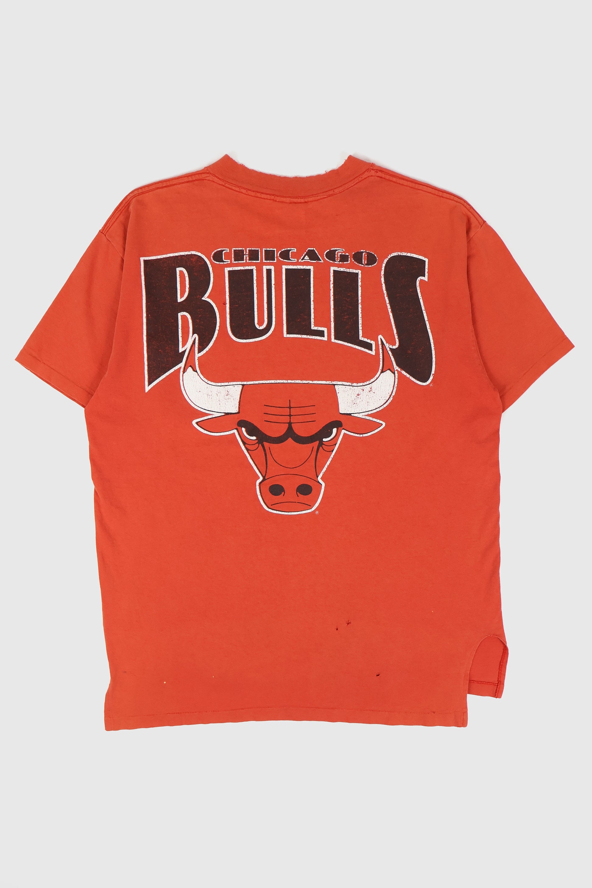 Vintage Distressed Chicago Bulls Tee Image 1