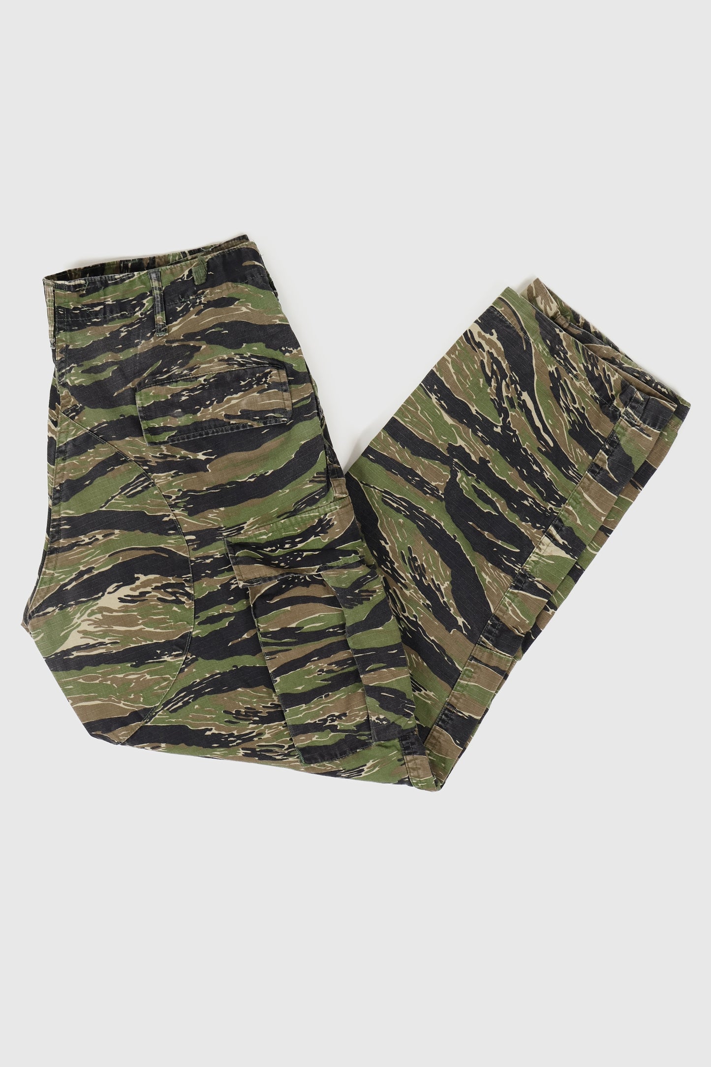 Vintage Camo Pants 02