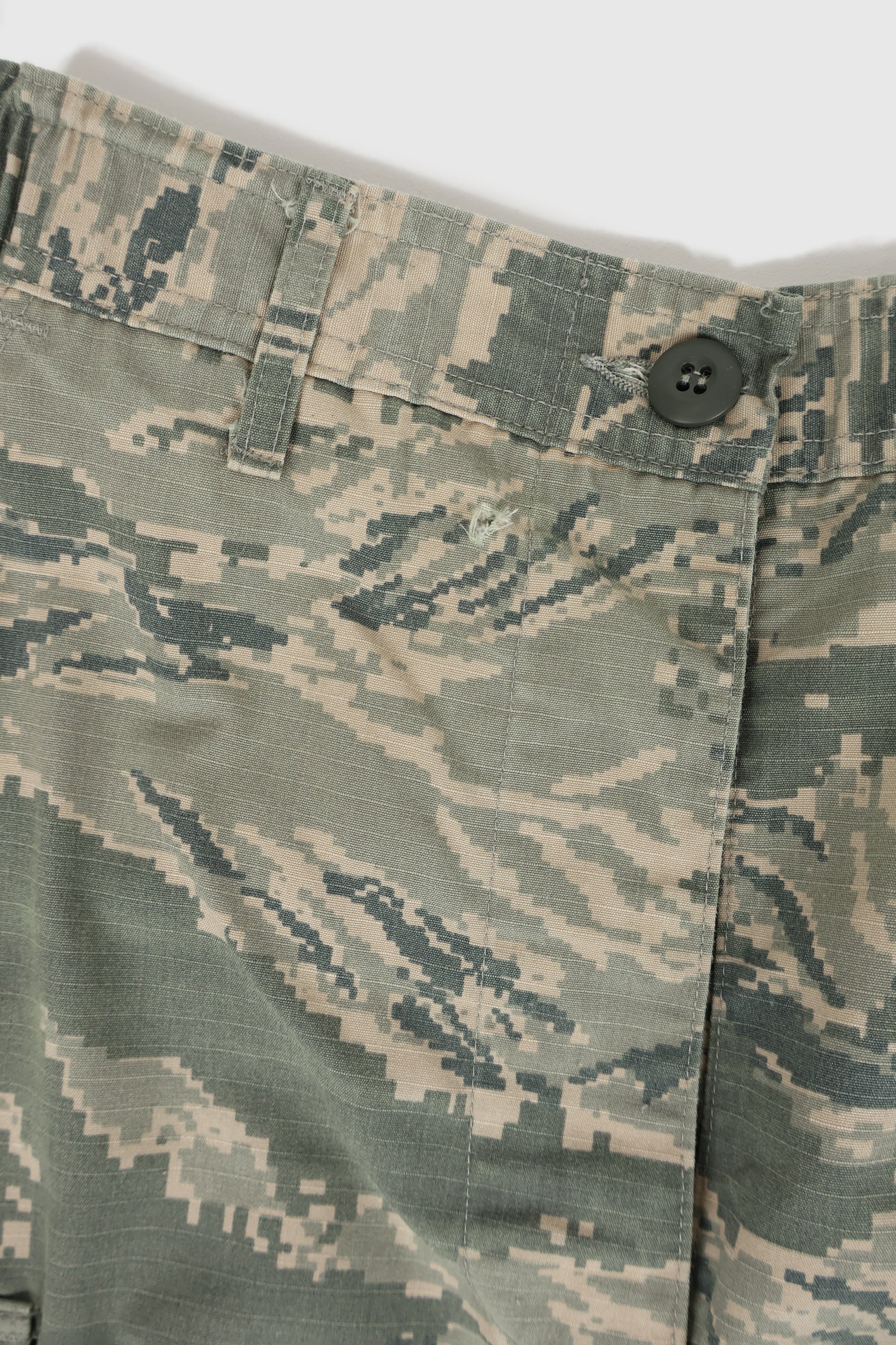 Vintage Digi Camo Pants Image 3