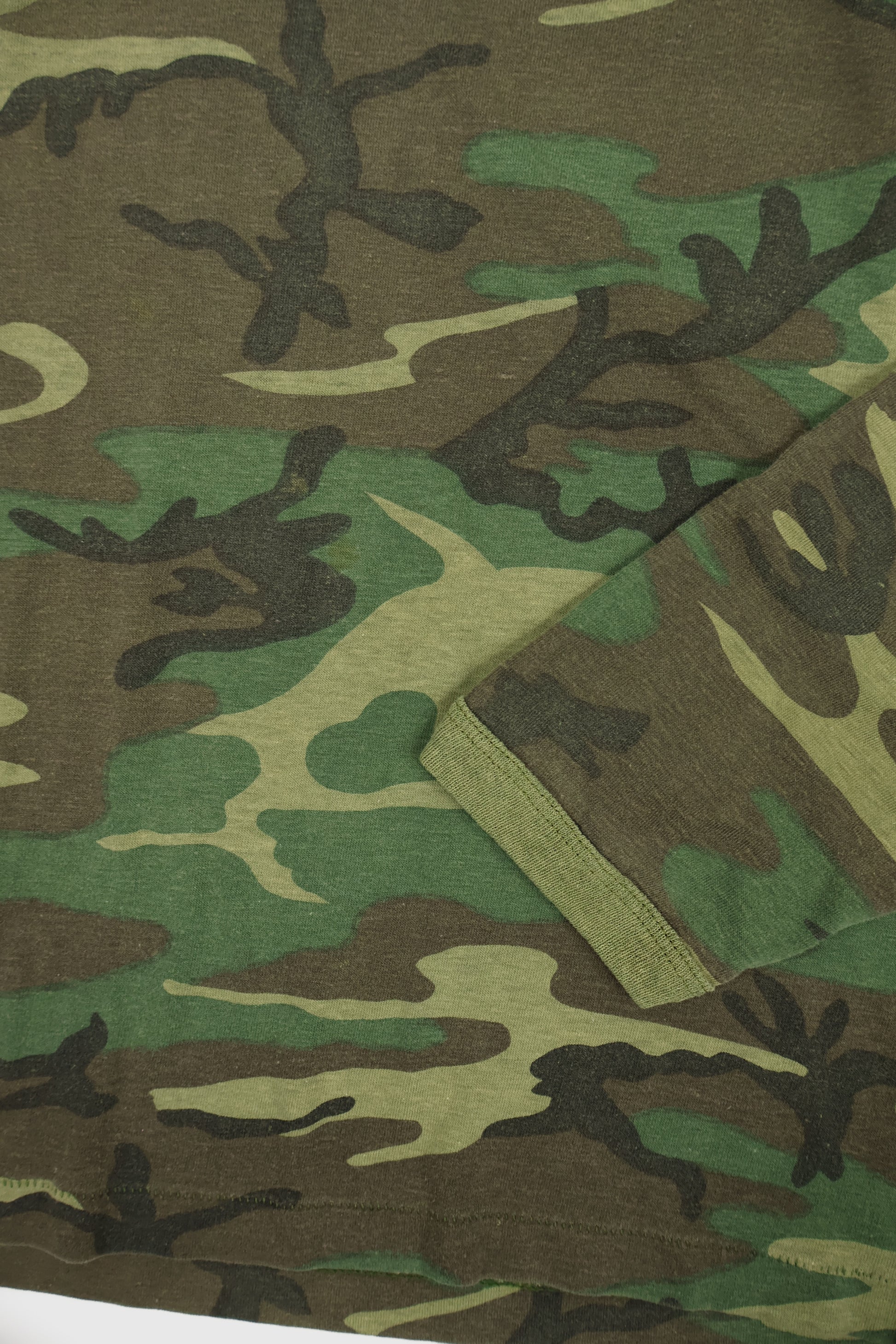 Vintage Camo Long Sleeve Tee 01 Image 3