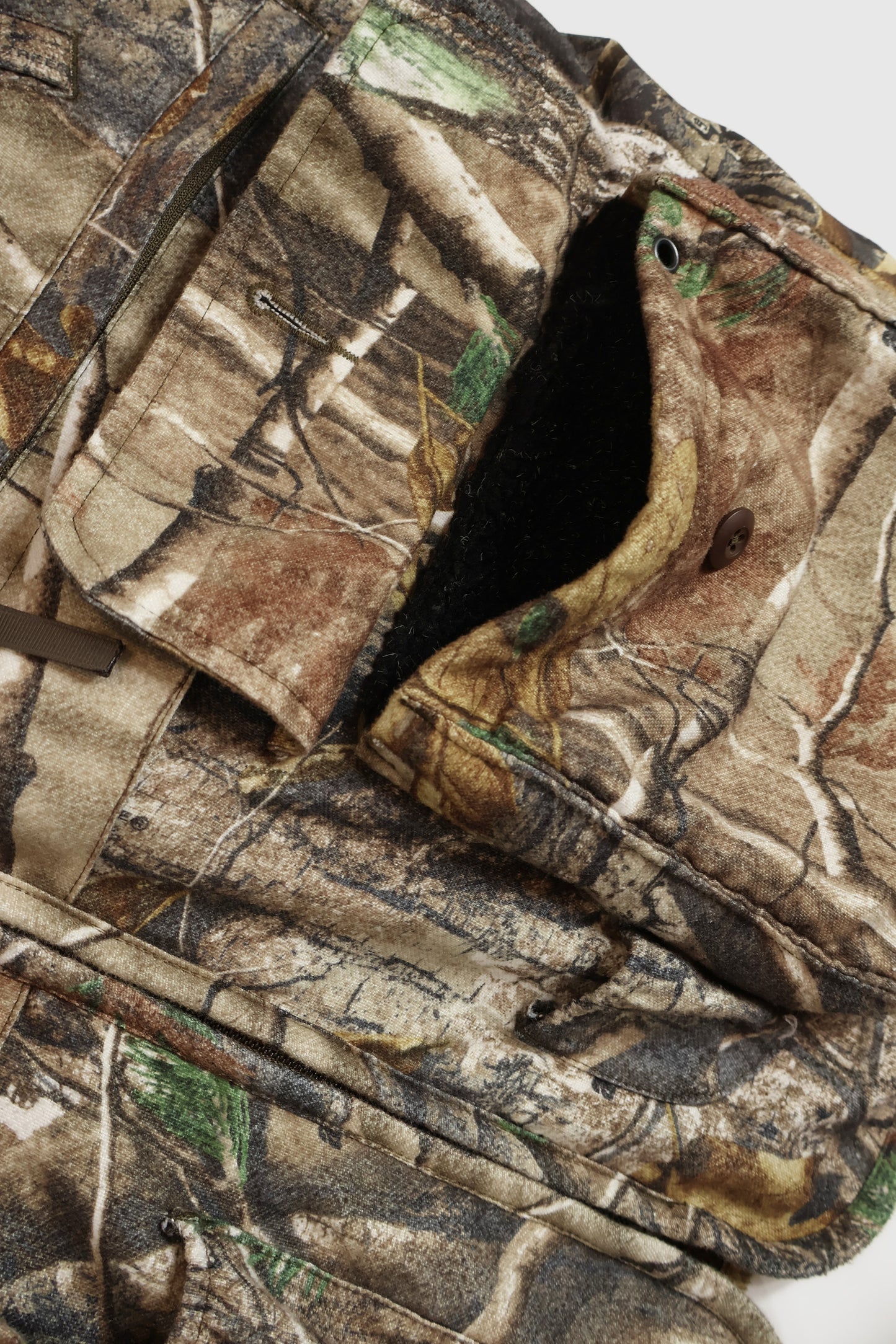 Vintage Cabela's Real Tree Camo Vest Image 4