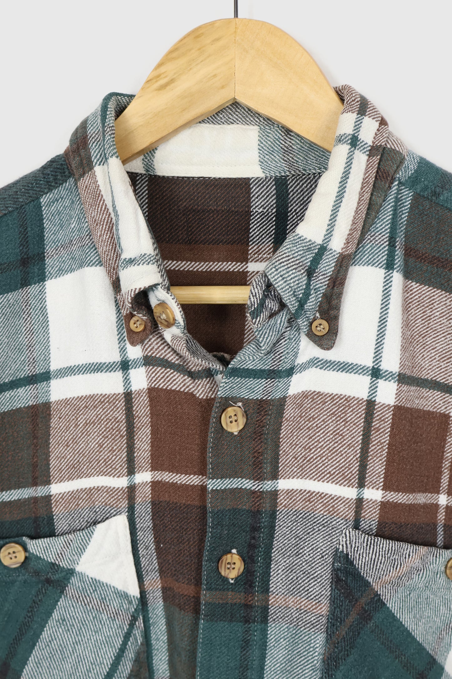 Vintage Green Plaid Button-Down Shirt