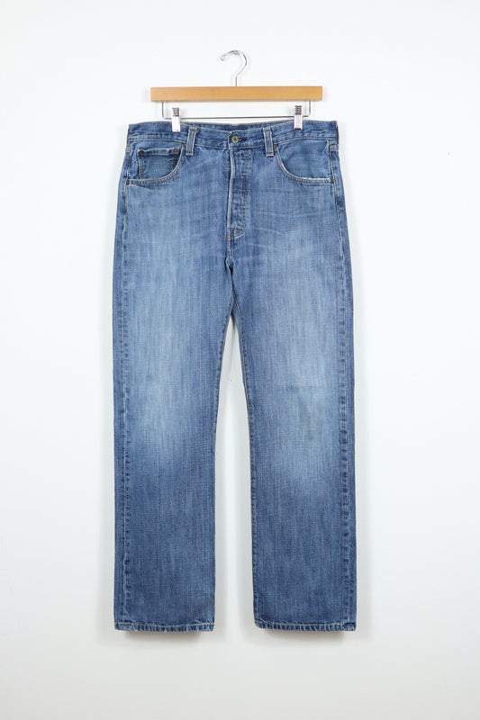 Vintage Levi's Straight Fit Button-Fly Jeans