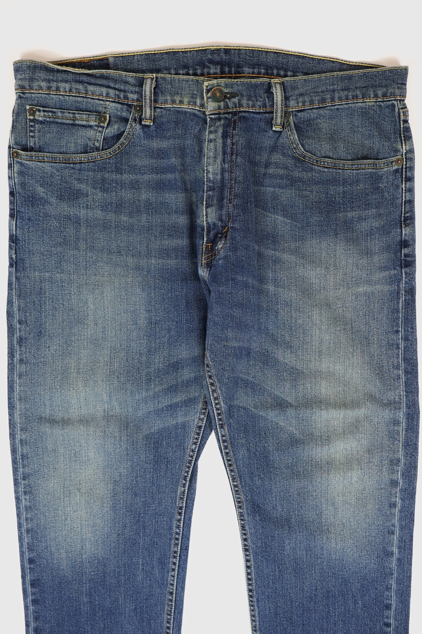 Vintage Levi's 505 Straight Fit Jeans