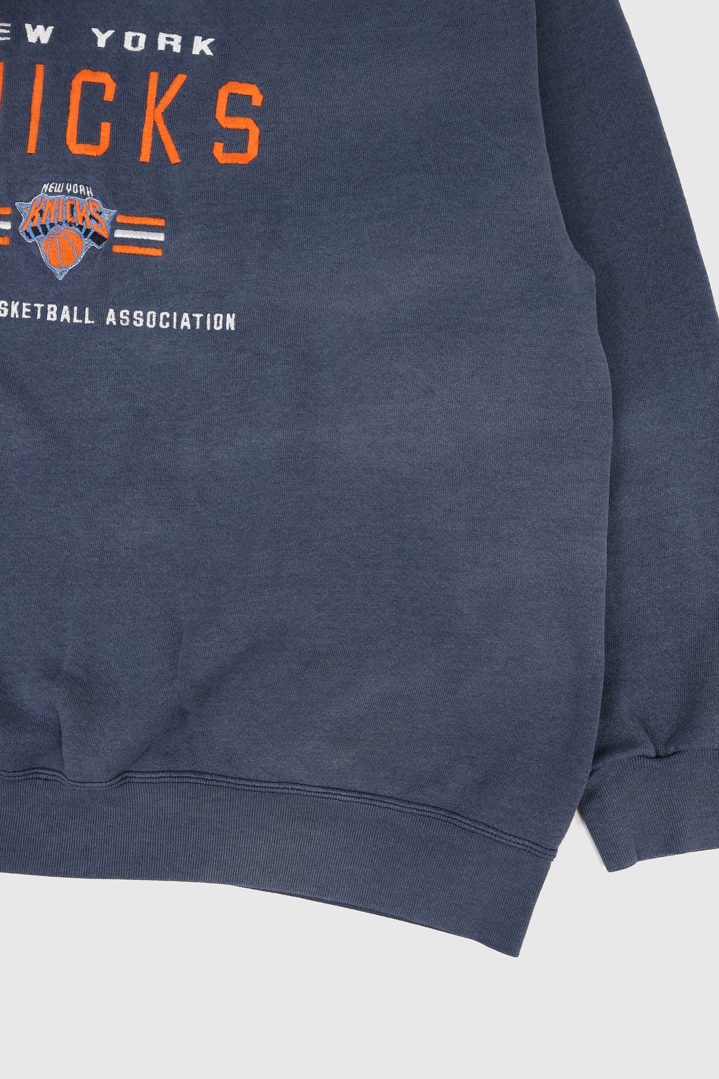 Vintage New York Knicks Crewneck Image 3