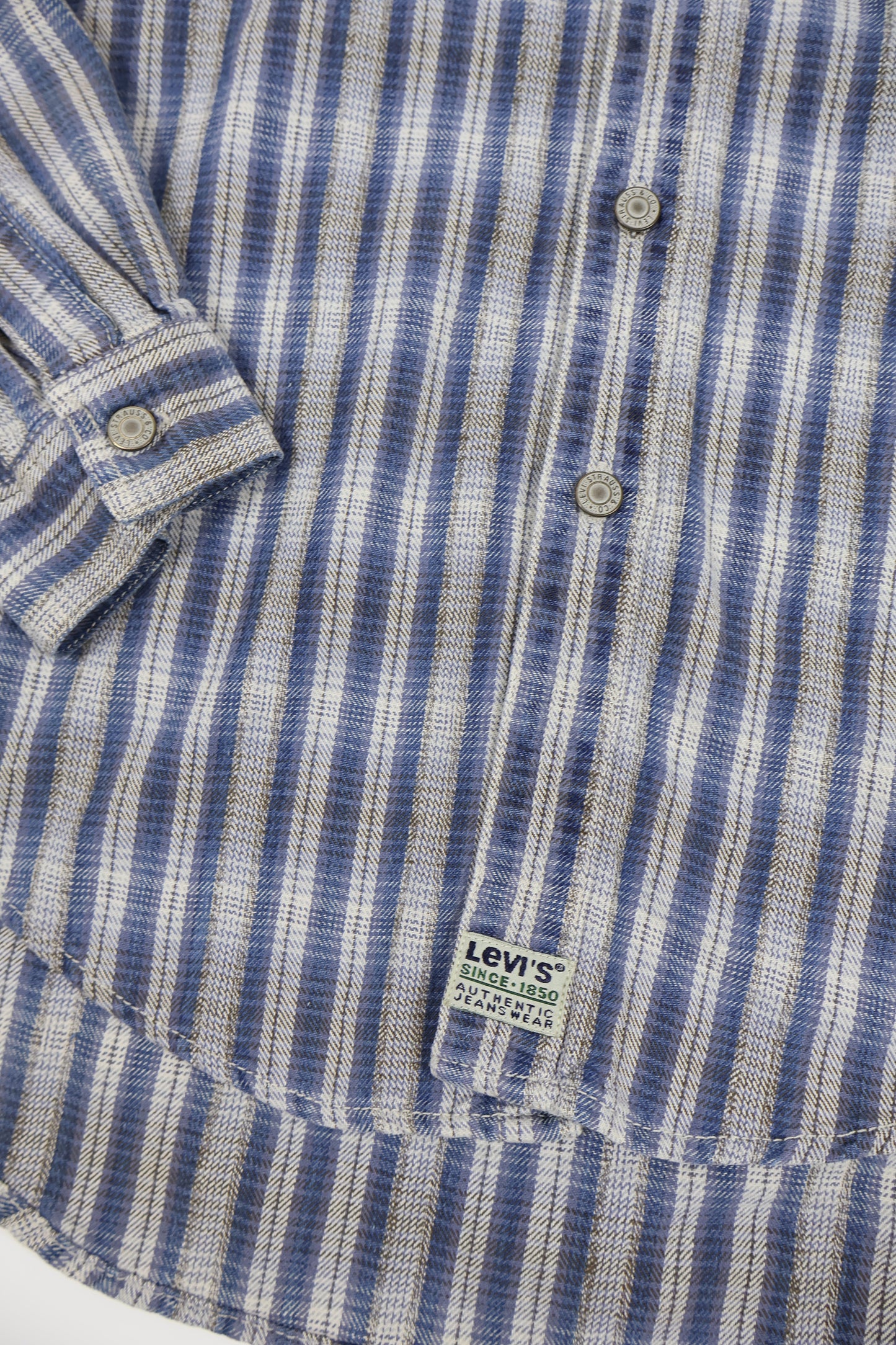 Vintage Levi's Button-Down Shirt Image 3