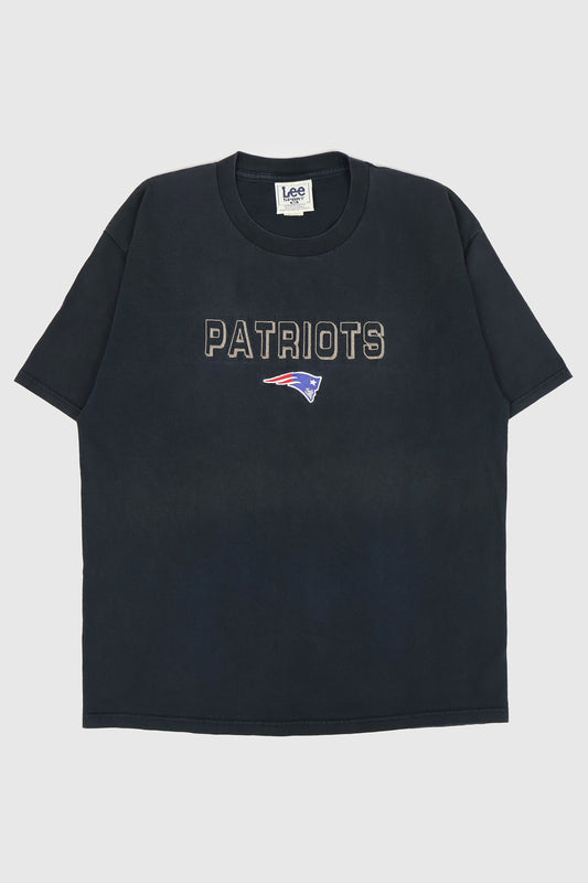 Vintage New England Patriots Embroidered Tee Image 0