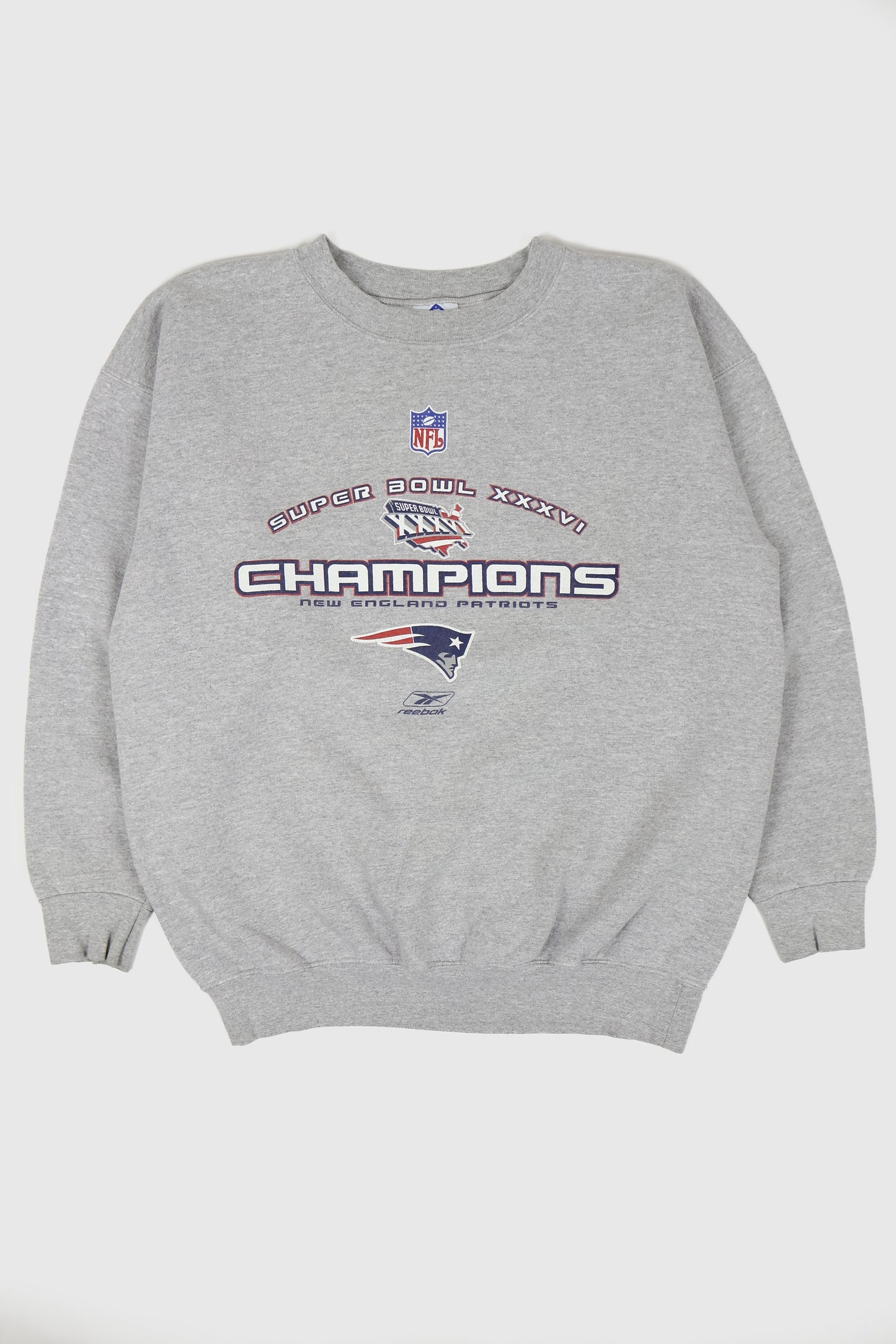 Vintage New England Patriots Super Bowl XXXVI Champions Crewneck