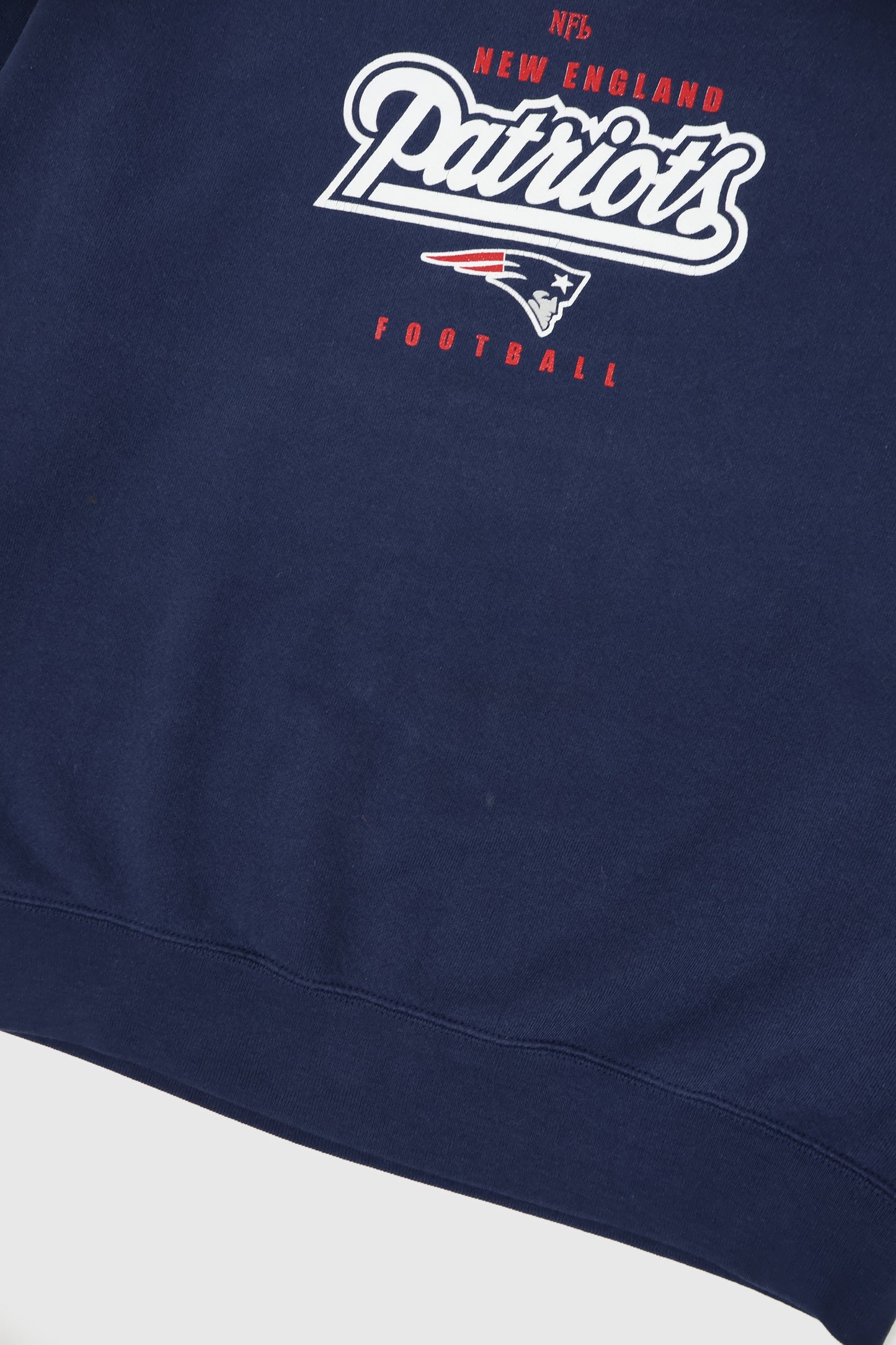 Vintage New England Patriots Crewneck Image 3