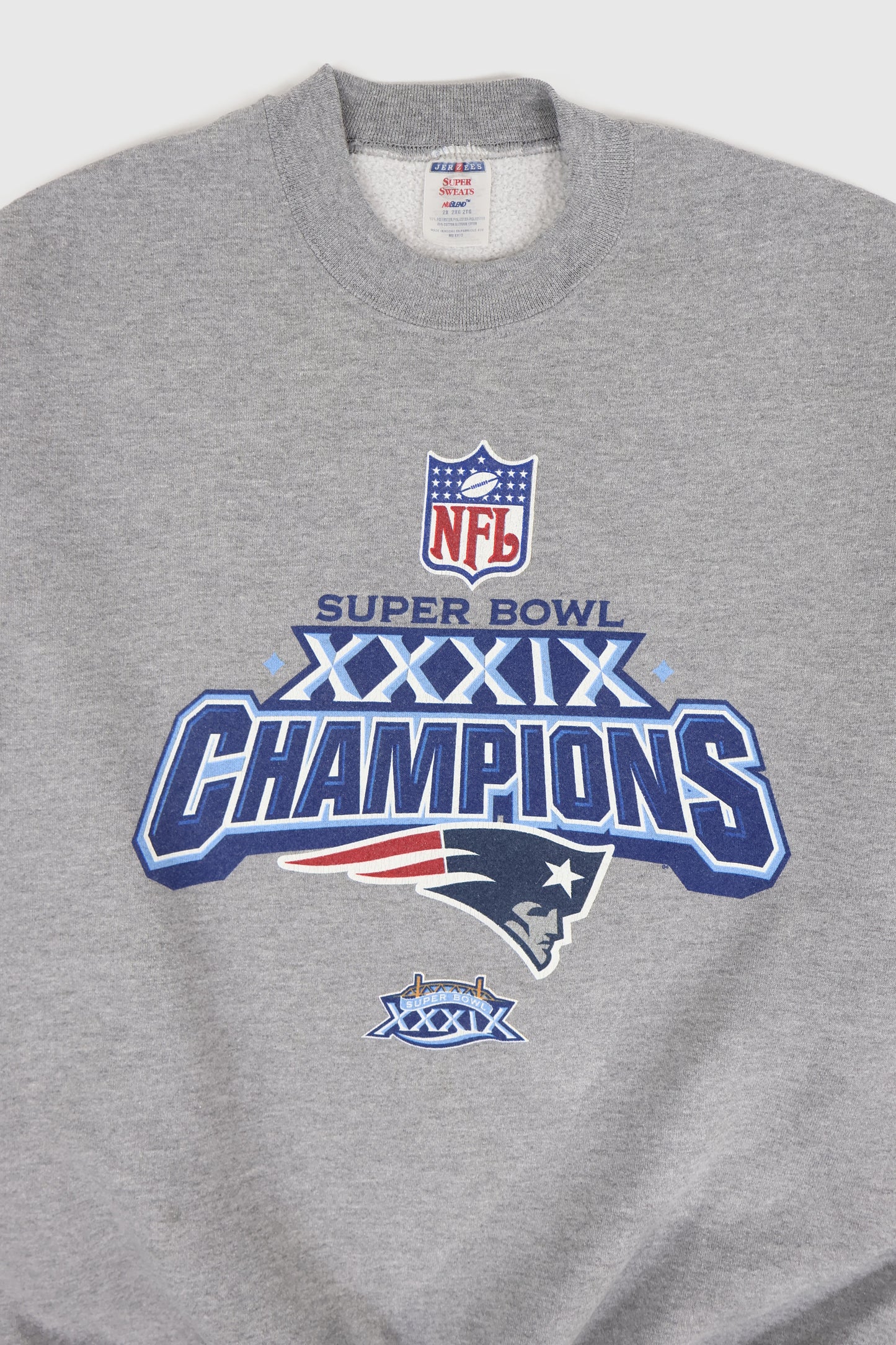 Vintage New England Patriots Super Bowl XXXIX Champions Crewneck Image 1