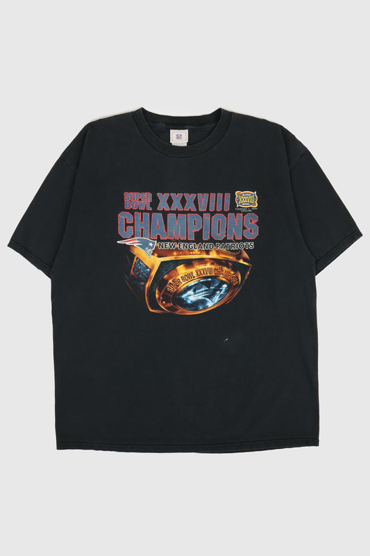 Vintage New England Patriots Super Bowl XXXVIII Tee Image 0