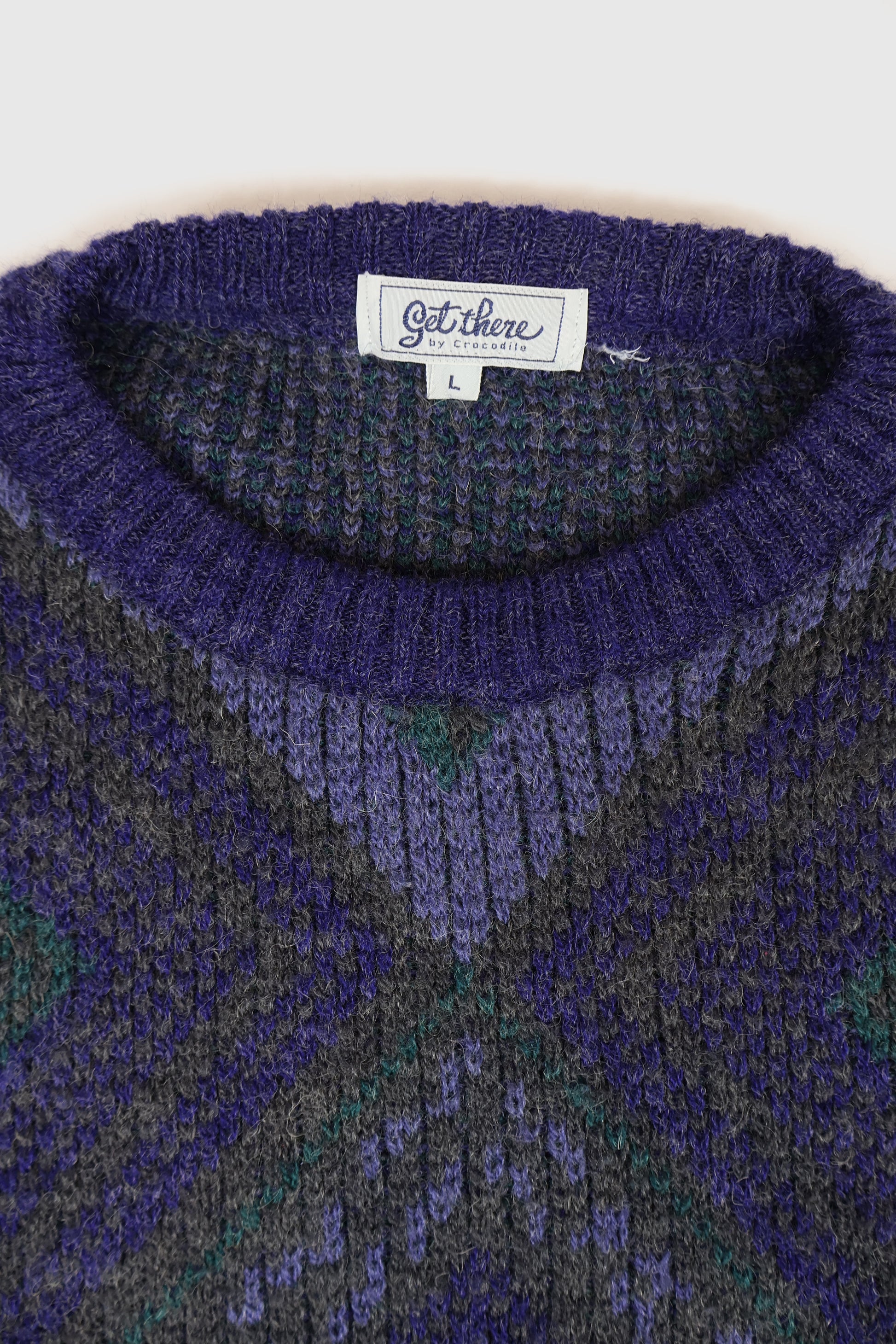Vintage Sweater 04 Image 2
