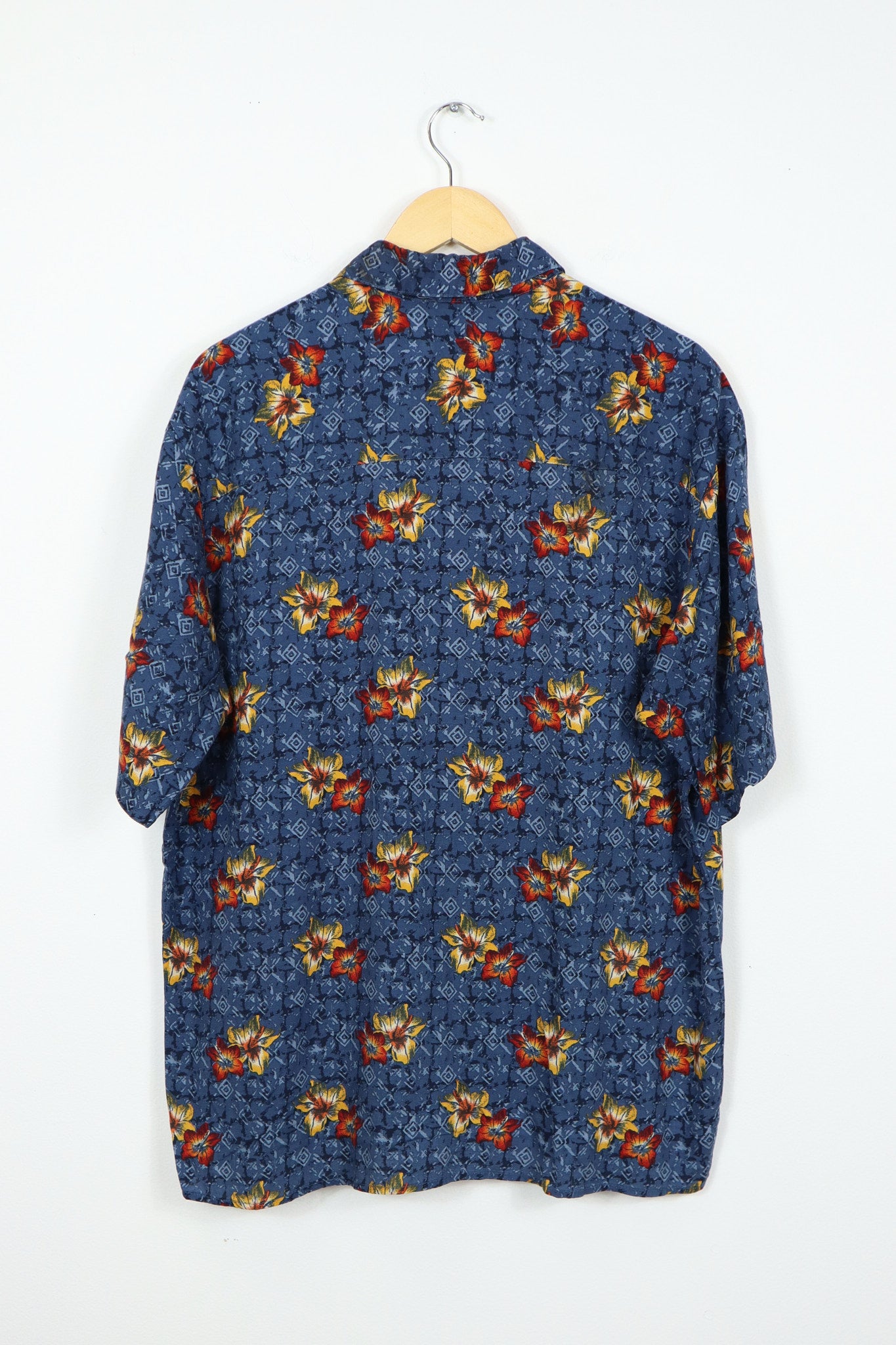 Vintage Tropical Short Sleeve Shirt 01