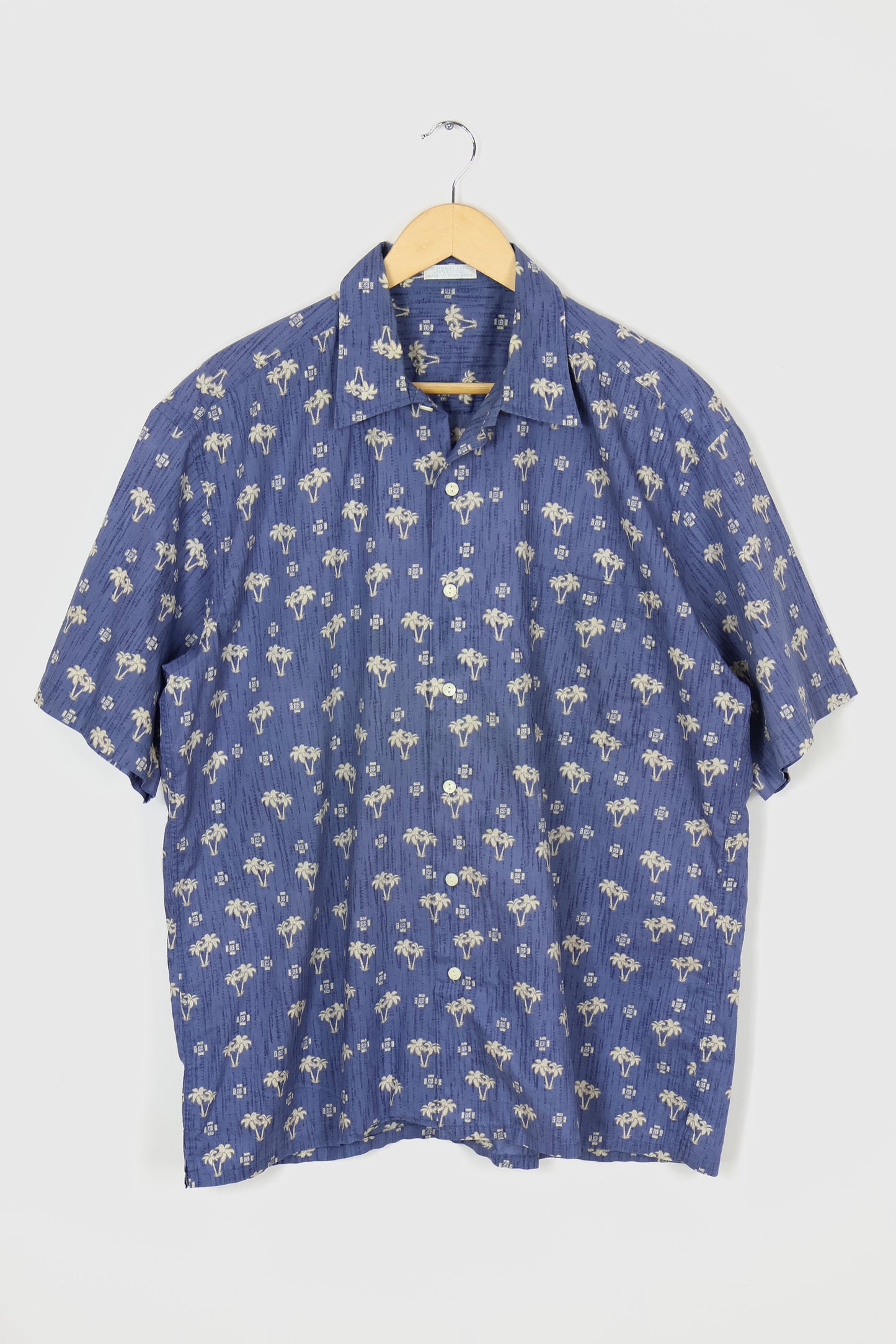 Vintage Tropical Button-Down Shirt 05