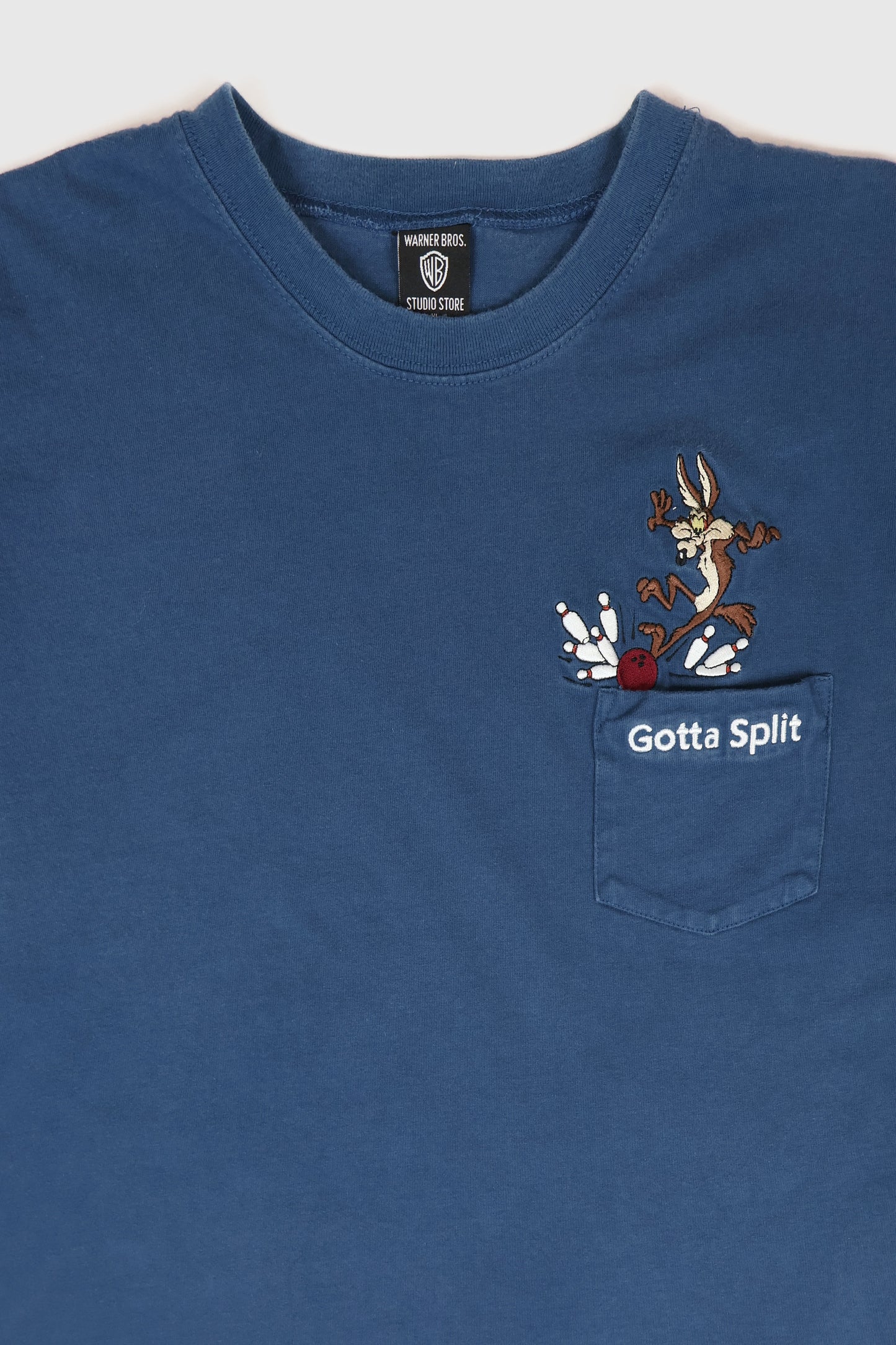 Vintage Embroidered Wile E. Coyote Tee Image 1