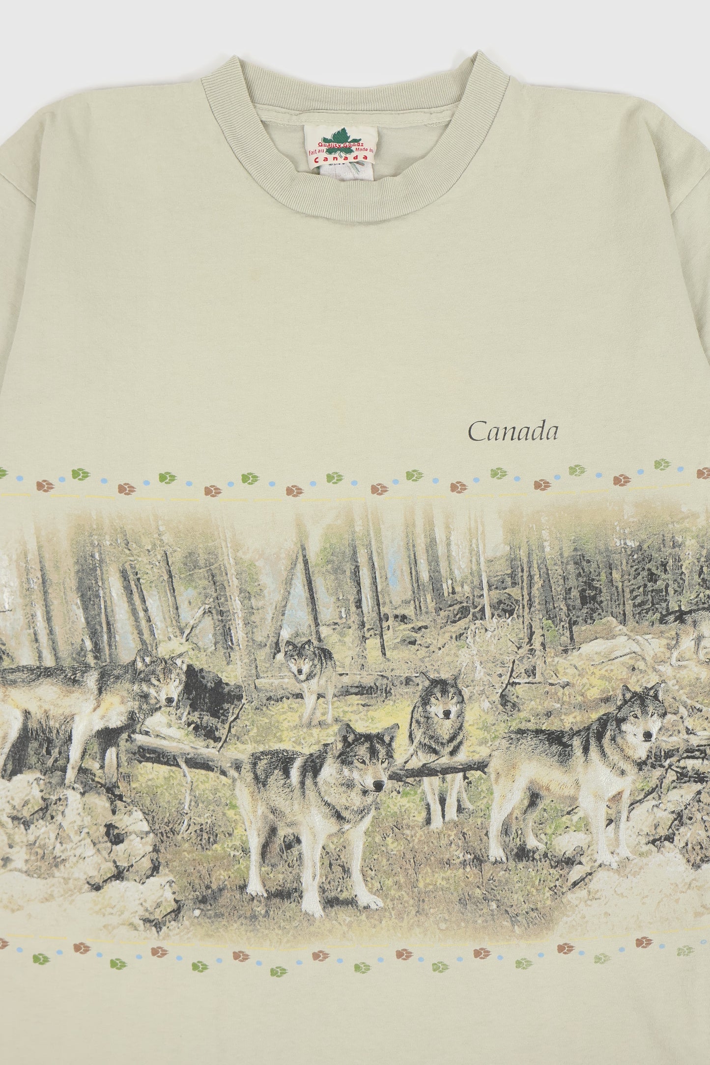 Vintage Canada Wolf Tee Image 2