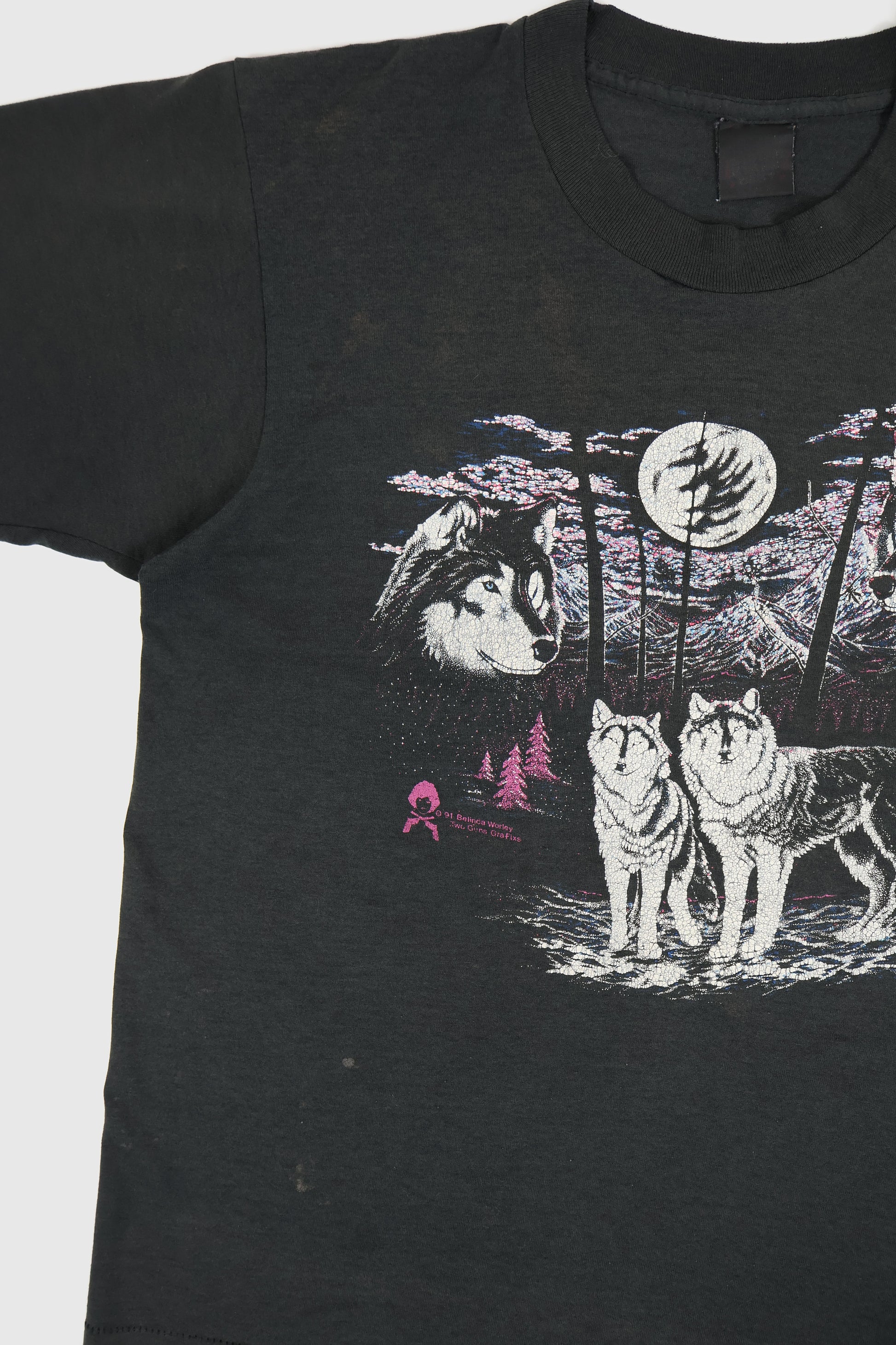 Vintage Wolf Tee Image 3