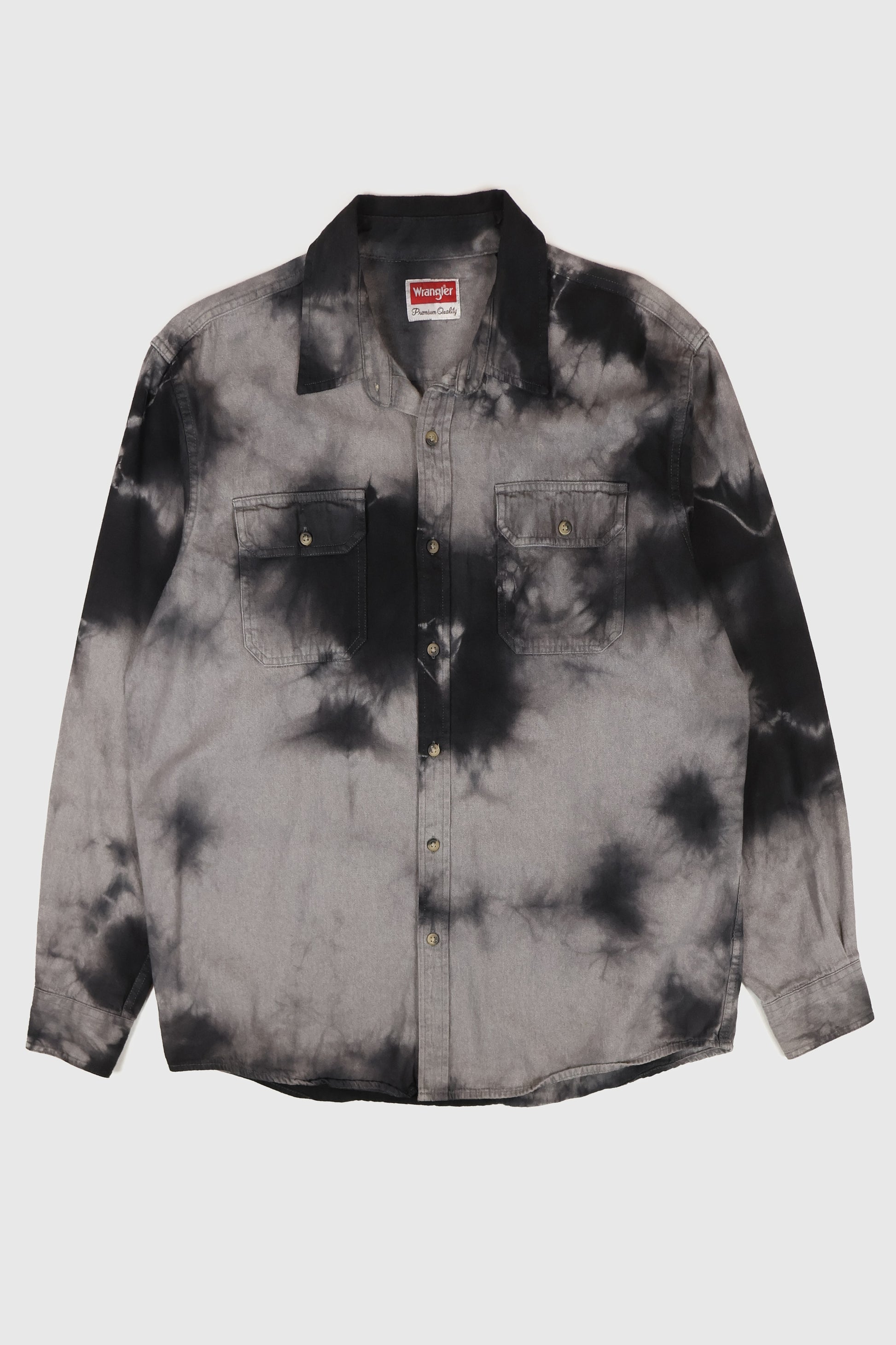 Vintage Wrangler Button-Down Shirt Image 0