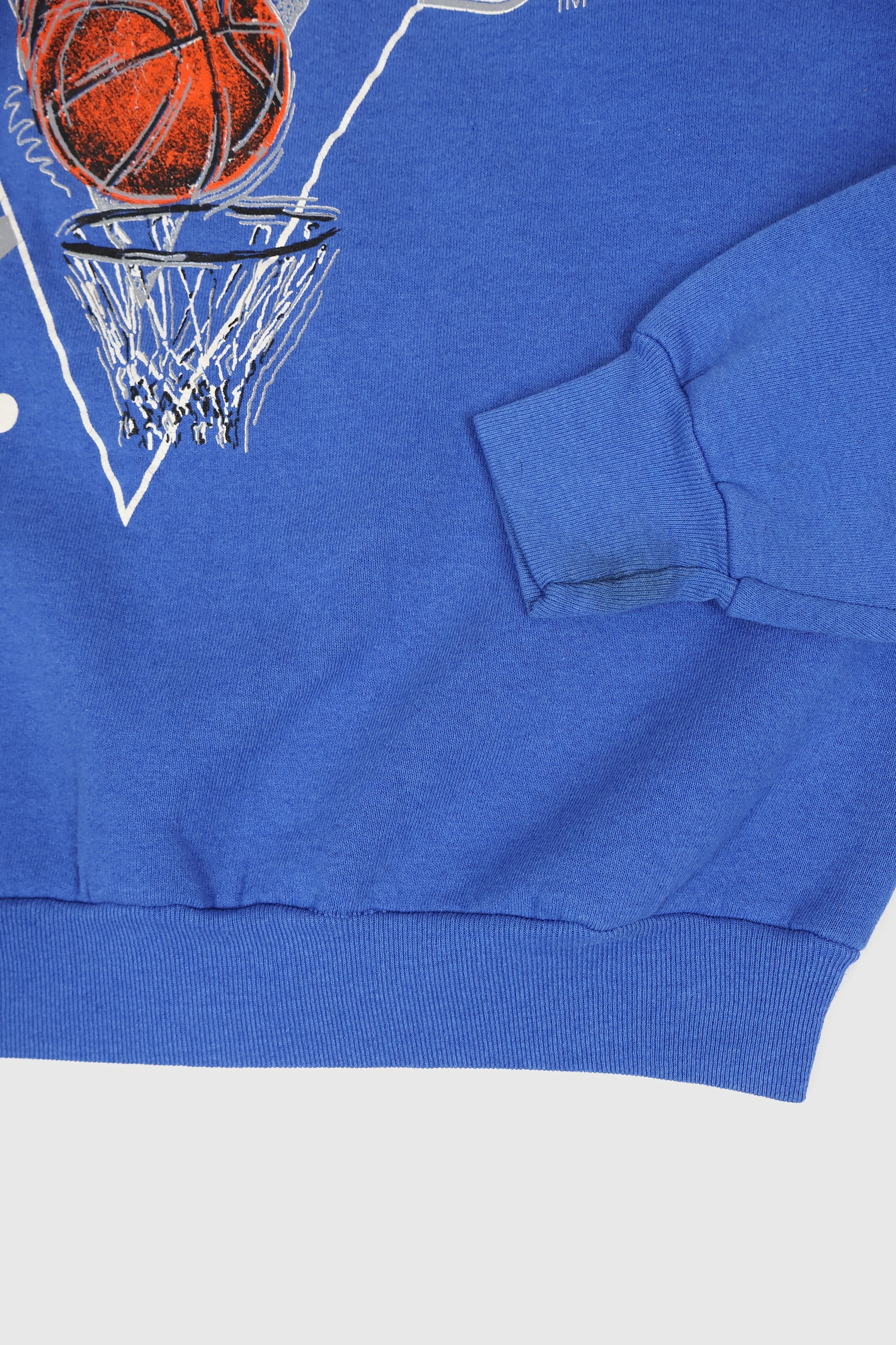 Vintage Xavier Musketeers Basketball Crewneck Image 4