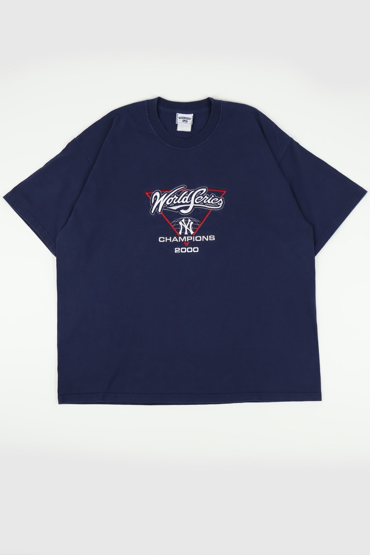 Vintage New York Yankees 2000 World Series Champions Tee