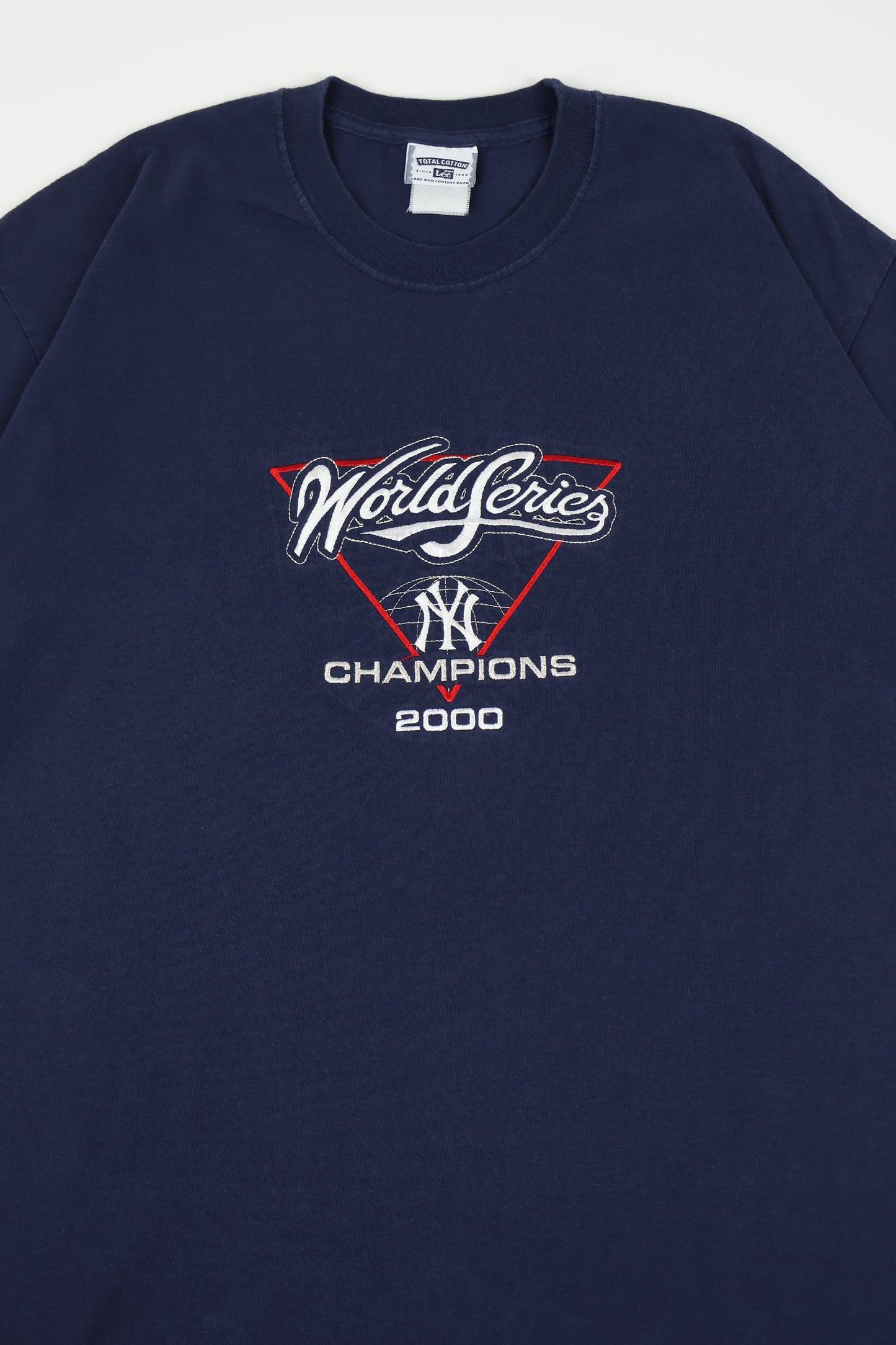 Vintage New York Yankees 2000 World Series Champions Tee