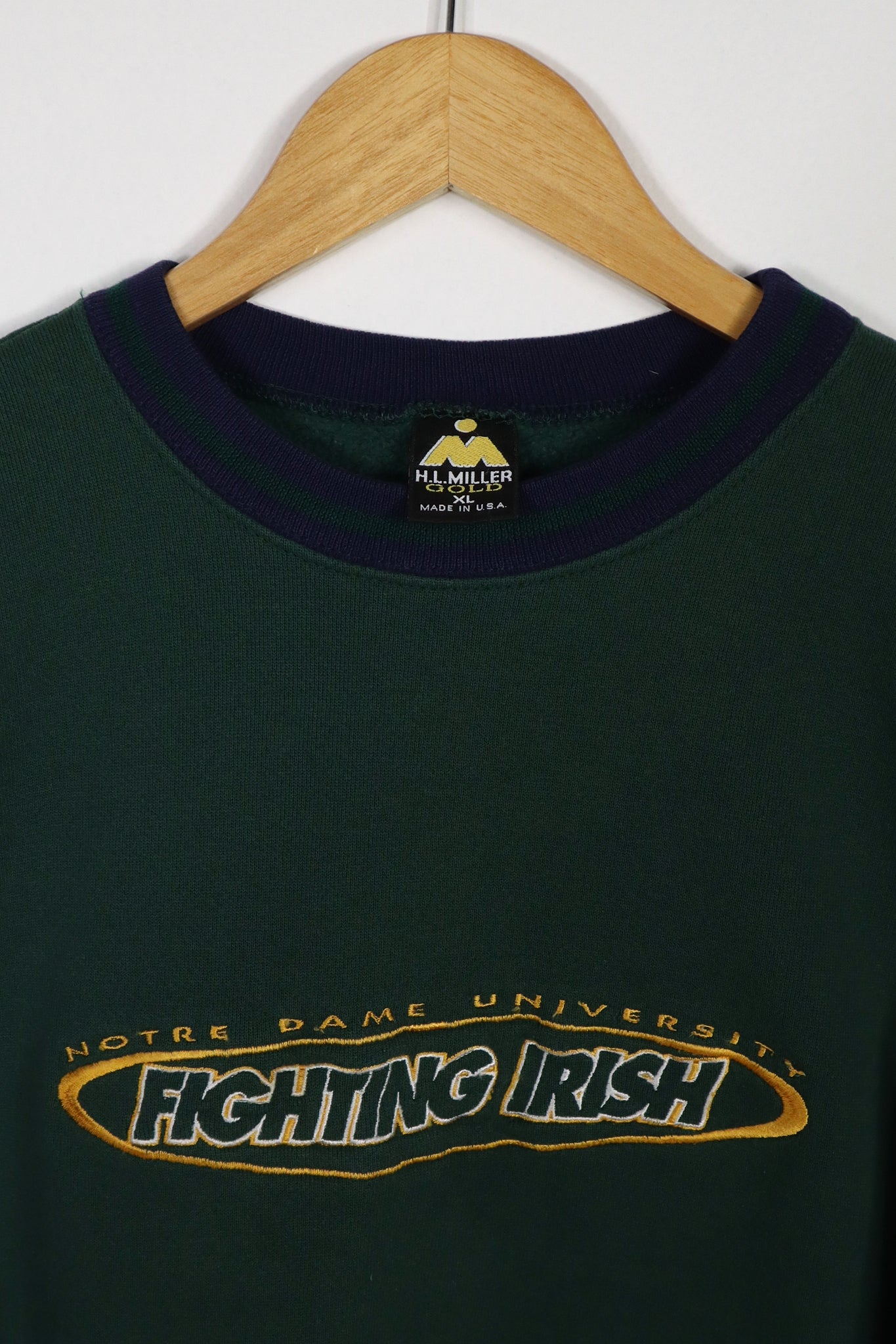 Vintage Embroidered Fighting Irish Crewneck