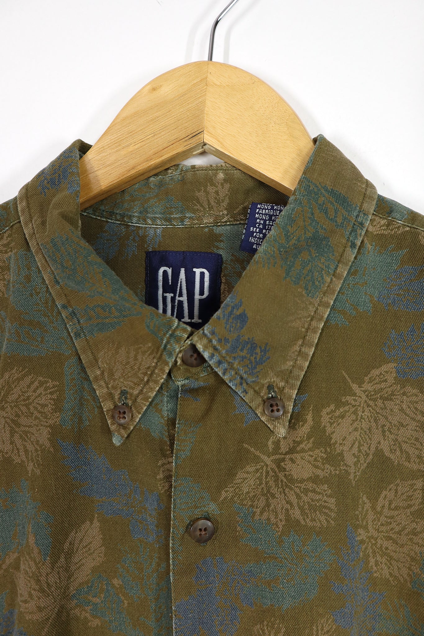 Vintage Gap Leaf Pattern Button-Down