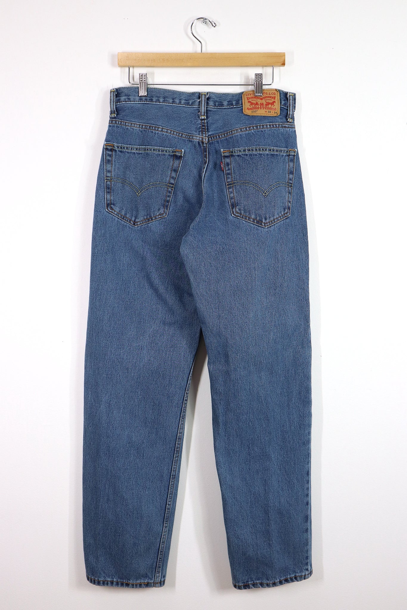 Vintage Levi's 550 Jeans